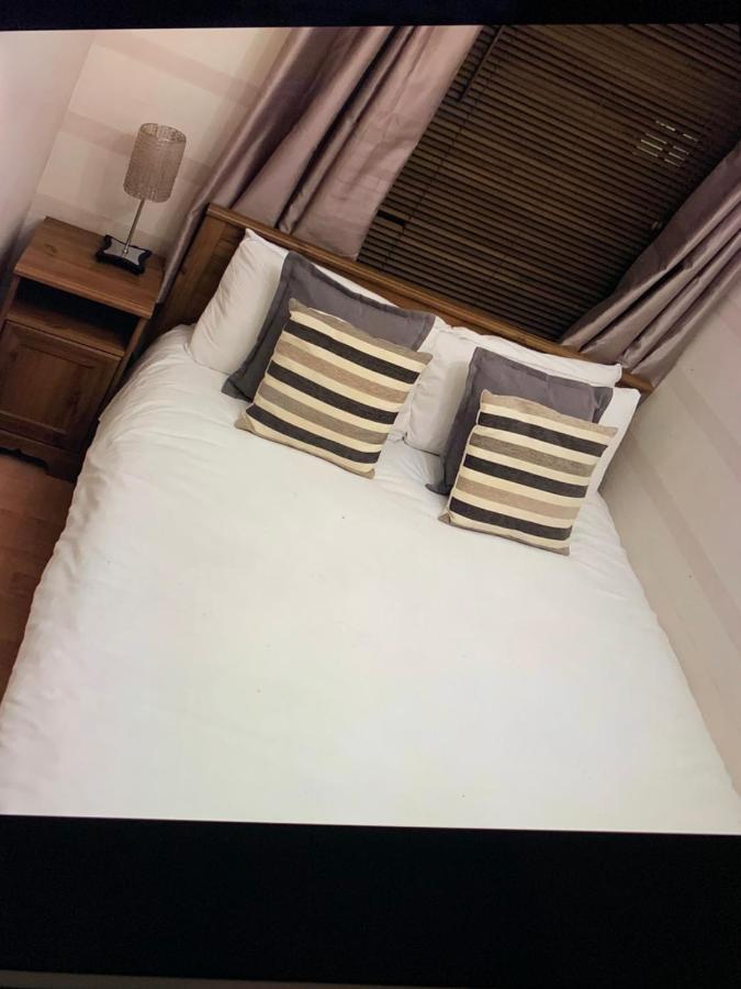 Ty Rosa Rooms Кардифф Экстерьер фото
